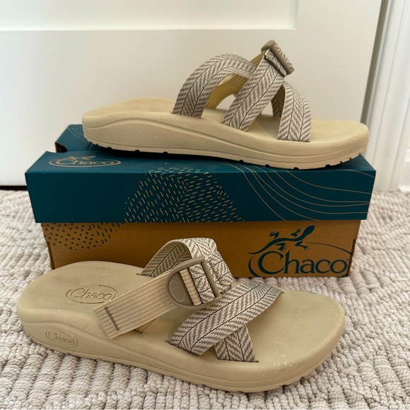 Chaco Cushz Slides - Picture 6 of 6